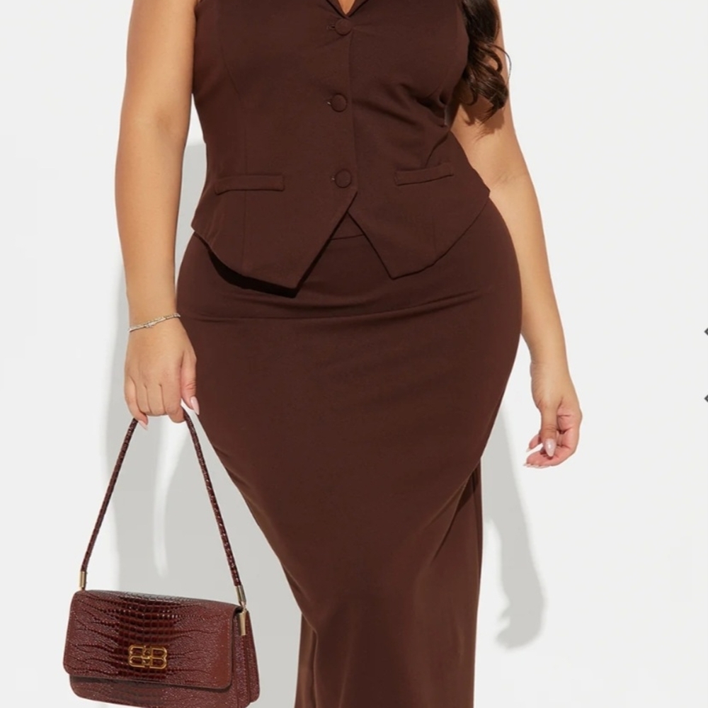 Elegant Brown Skirt